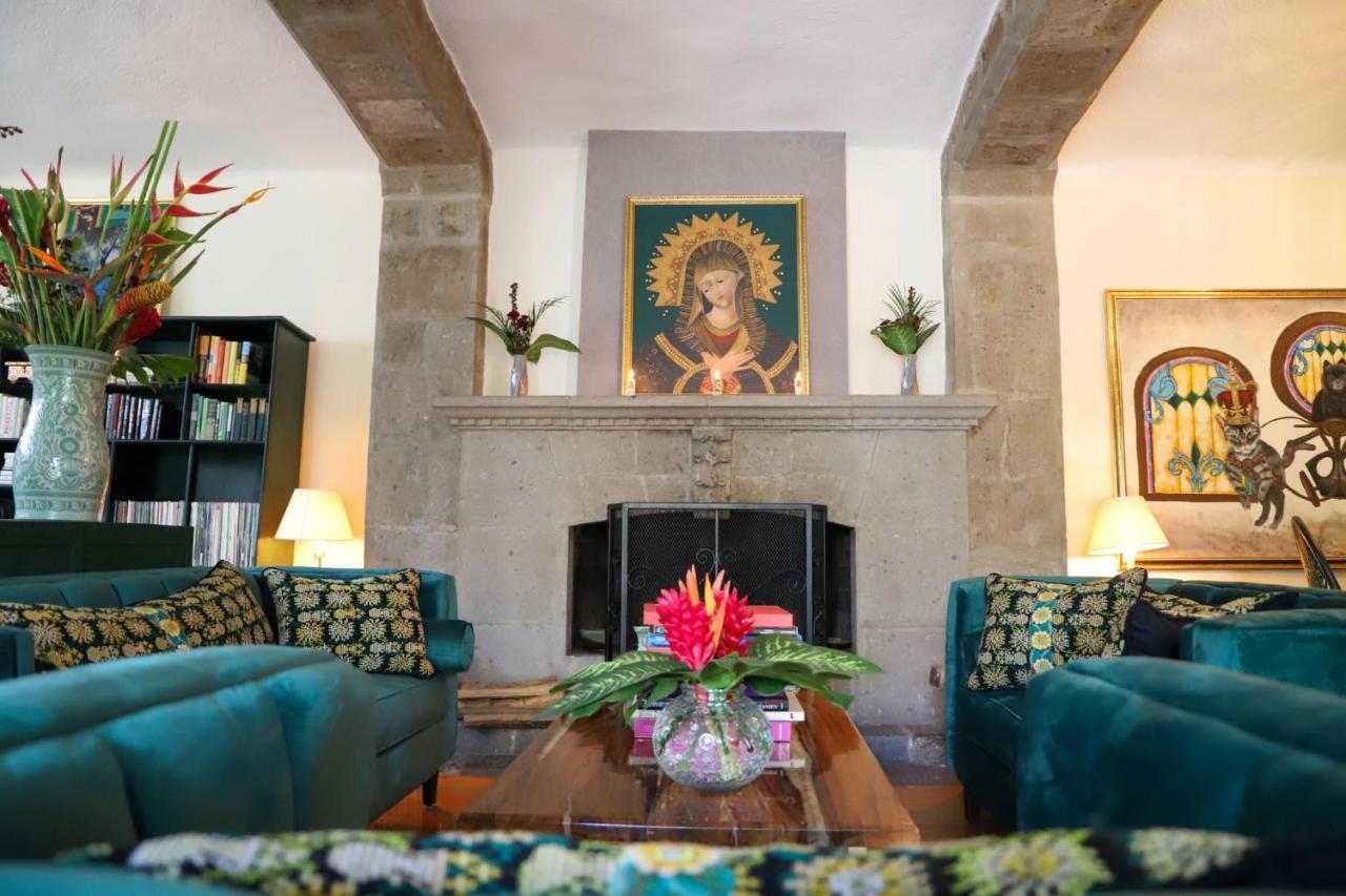 The Tower Of Alebrijes In San Angel Bed & Breakfast Mexico City