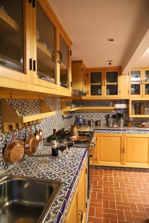 The Tower Of Alebrijes In San Angel Bed & Breakfast *